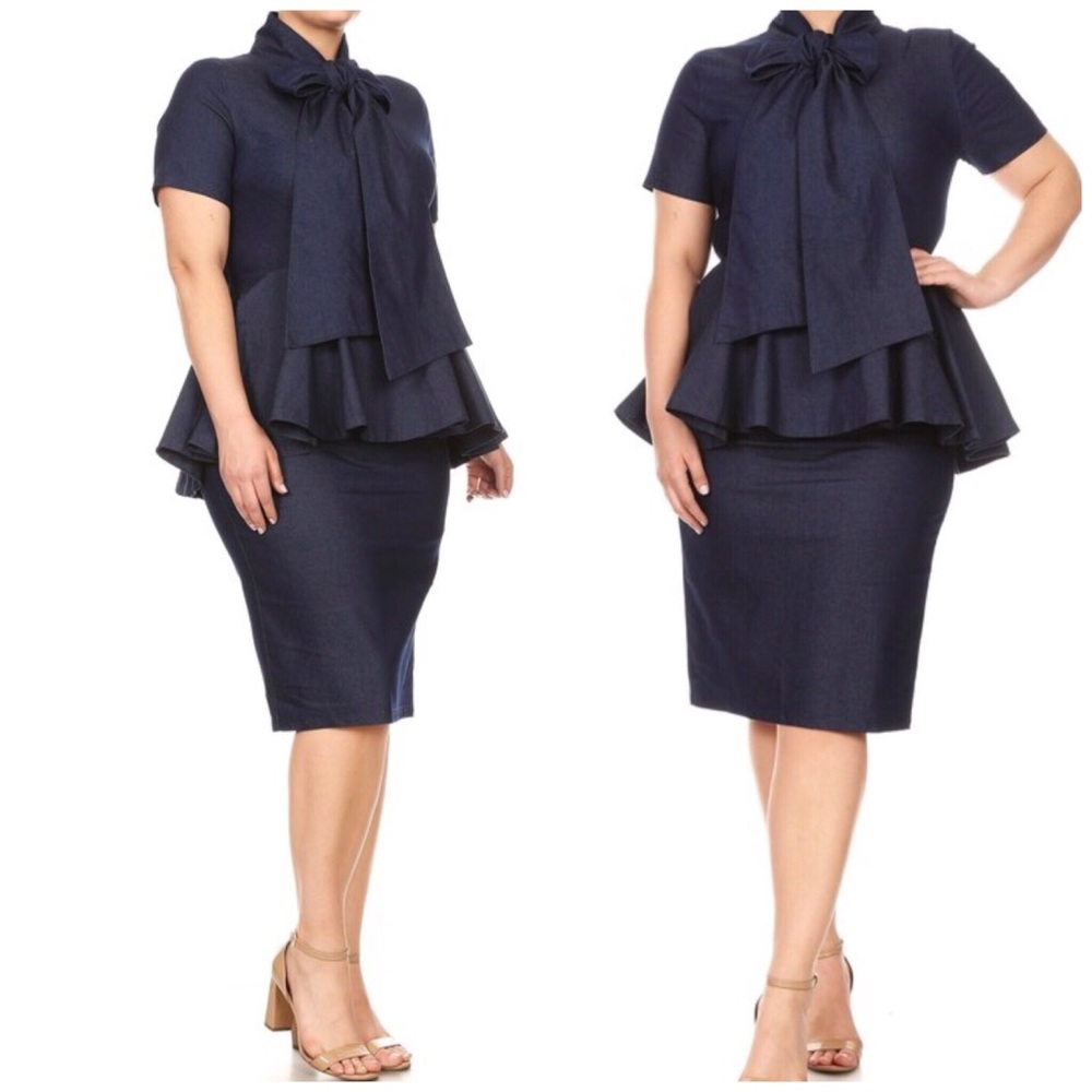 HP 🎉 PLUS SIZE DENIM PEPLUM DRESS